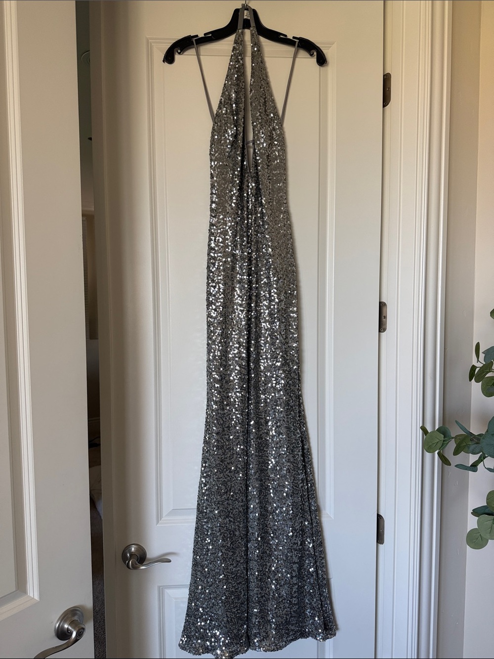 Badgley Mischka silver sequined floor length gown size s